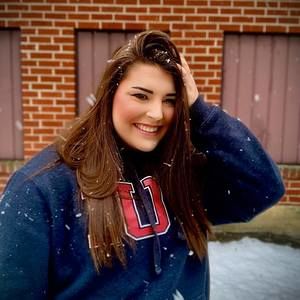 Meet your Posher, Sierra